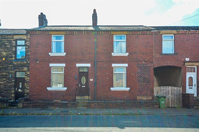 3 Bedroom Terraced House For Sale In Wycliffe Street, Ossett, WF5
