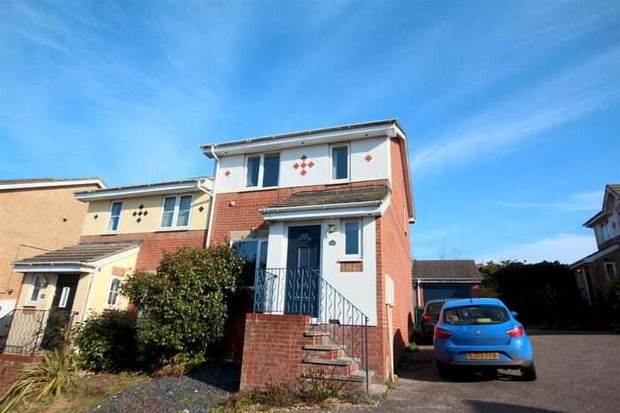 3 Bedroom Semi-Detached House To Rent In The Parks, Portslade, Brighton, BN41