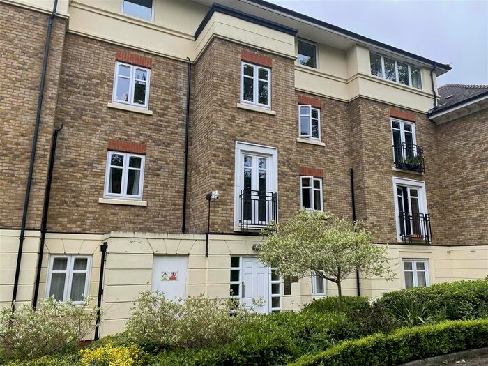 1 Bedroom Flat To Rent In Lady Anne Court, Skeldergate, York, YO1