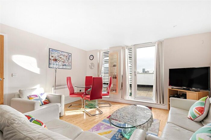 1 Bedroom Apartment To Rent In Chambers Street, London, SE16