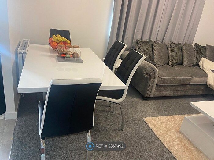 2 Bedroom Flat To Rent In Cornfield Drive, Gravesend, DA11