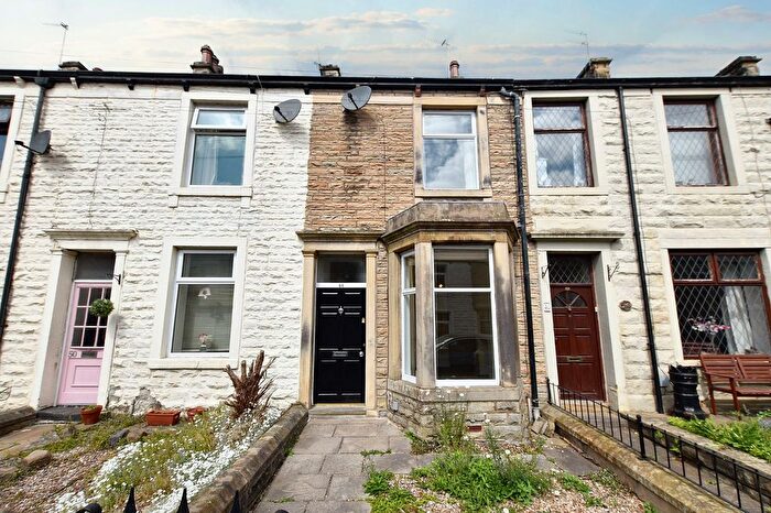 3 Bedroom Terraced House To Rent In Woone Lane, Clitheroe, BB7