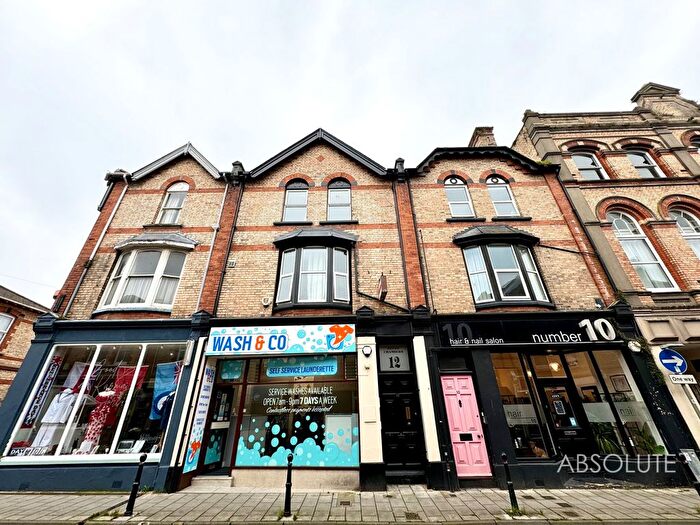 1 Bedroom Flat To Rent In Union Street, Newton Abbot, TQ12