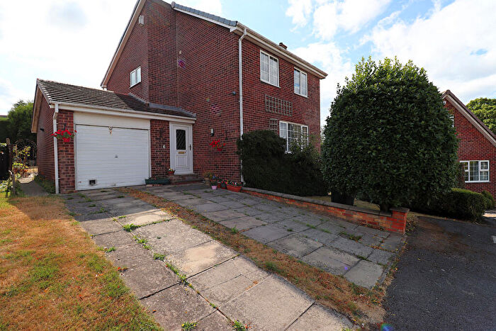 4 Bedroom Detached House For Sale In Haldane Close, Brierley Barnsley, S72