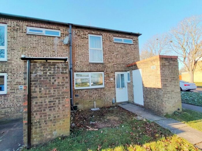 3 Bedroom House To Rent In Ripon Road, Stevenage, SG1