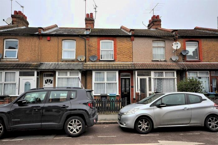 2 Bedroom Terraced House To Rent In Pretoria Road, Watford, WD18