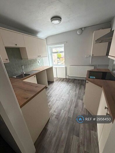 3 Bedroom Flat To Rent In Wellington St, Dalton-In-Furness, LA15
