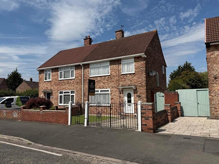 3 Bedroom Semi-Detached House For Sale In Barford Road, Liverpool., L25