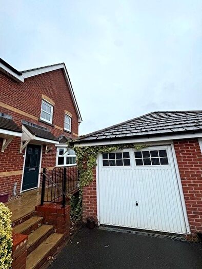 3 Bedroom Semi-Detached House To Rent In Cornelia Road, Bournemouth, BH10