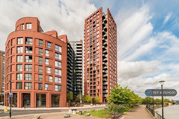 1 Bedroom Flat To Rent In Avalon Point, London, E14