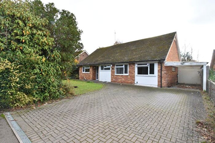 4 Bedroom Bungalow For Sale In Horseshoes Lane, Langley, Maidstone, ME17