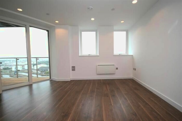 1 Bedroom Flat To Rent In Blue, Media City Uk, Salford, M50