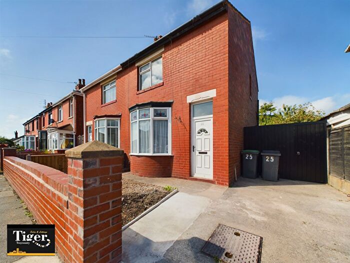 2 Bedroom Semi-Detached House To Rent In Burgate, Blackpool, FY4