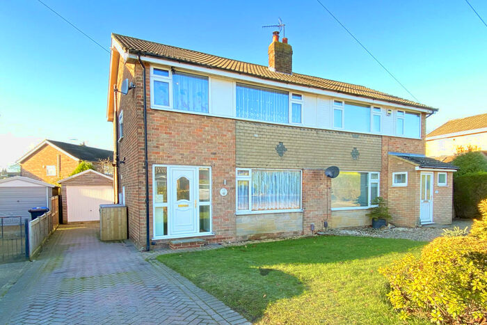 3 Bedroom Semi-Detached House To Rent In Beckwith Road, Harrogate, HG2