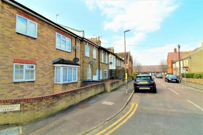 Studio To Rent In Norman Road, London, SW19