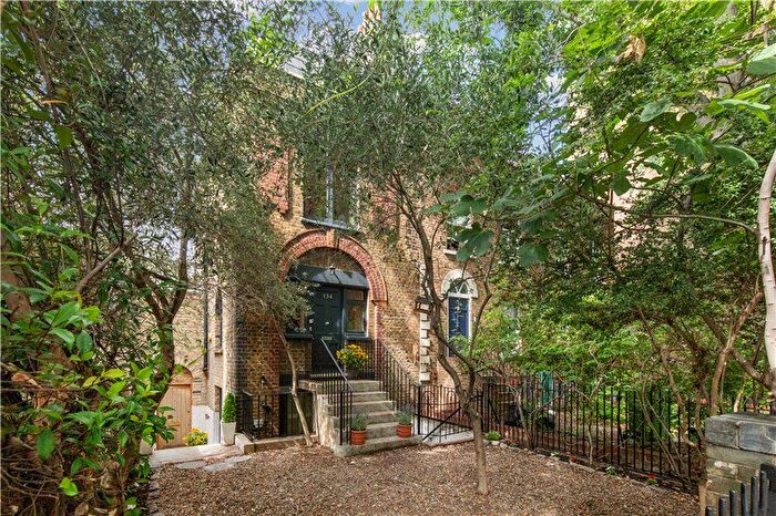 3 Bedroom Terraced House For Sale In Lambeth Road, London, SE1