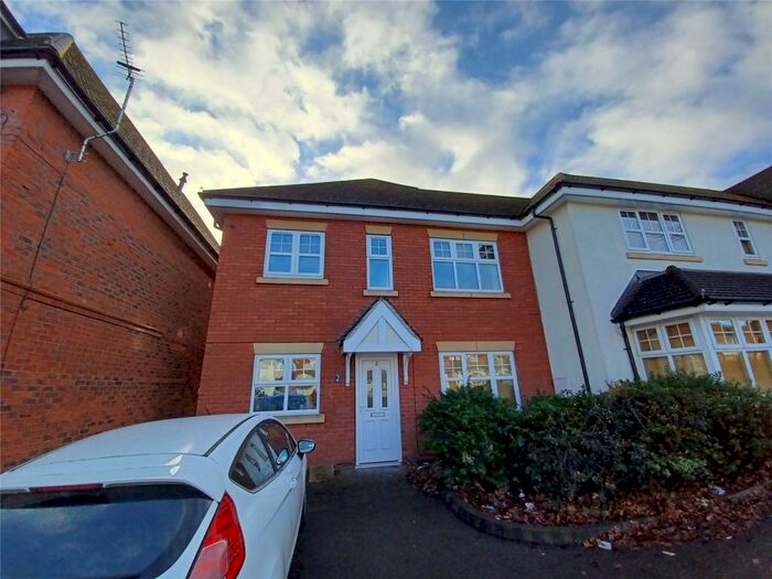 2 Bedroom Flat To Rent In Chadwick House, Rectory Road, Sutton Coldfield, West Midlands, B75
