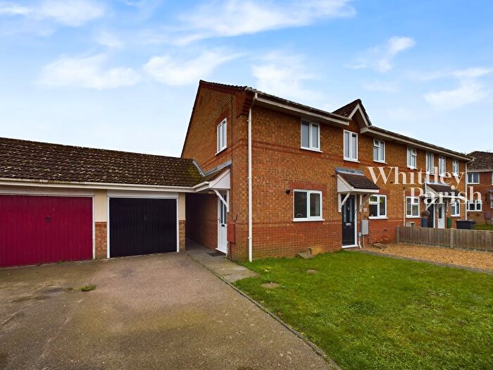 2 Bedroom End Of Terrace House To Rent In Lavender Close, Attleborough, NR17