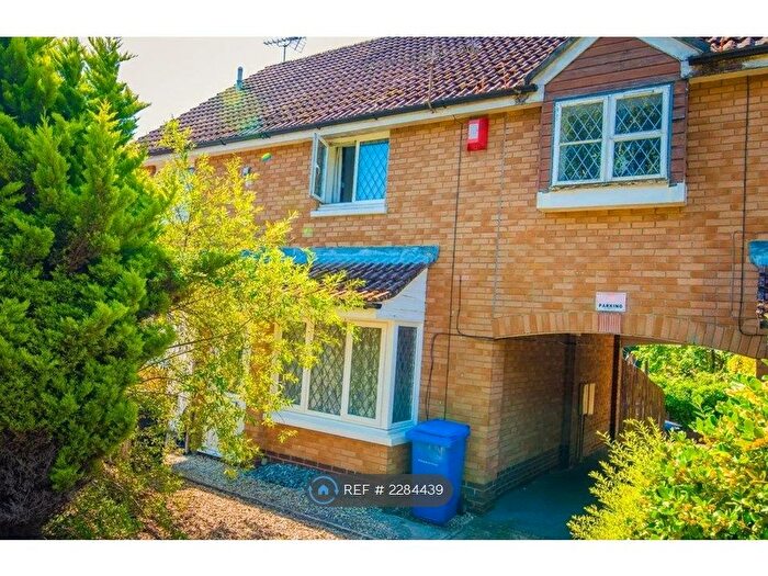 3 Bedroom Terraced House To Rent In Totmel Road, Poole, BH17
