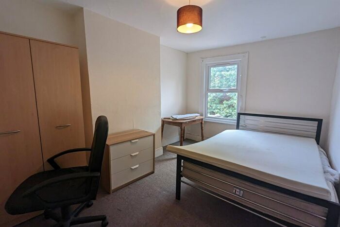 4 Bedroom Terraced House To Rent In East Avenue, Oxford, Oxfordshire, Oxfordshire, OX4