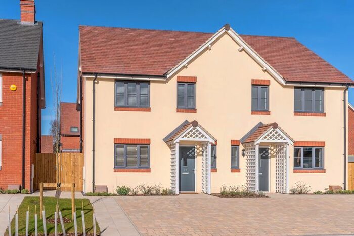 3 Bedroom Semi-Detached House To Rent In Sugar Beet Avenue, Allscott, Telford, TF6