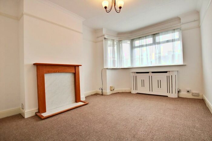 2 Bedroom Maisonette To Rent In Glanville Road, Bromley, BR2