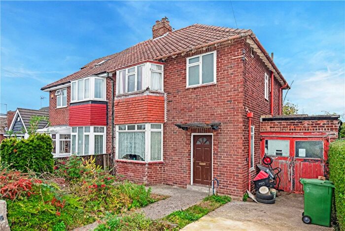 3 Bedroom Semi-Detached House For Sale In Howard Drive, York, North Yorkshire, YO30