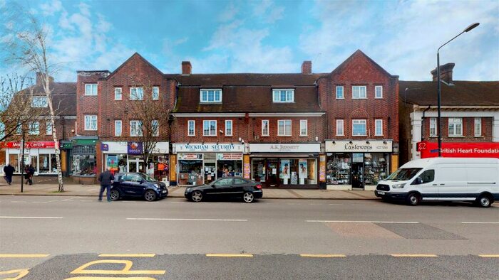 3 Bedroom Apartment To Rent In High Street, West Wickham, BR4