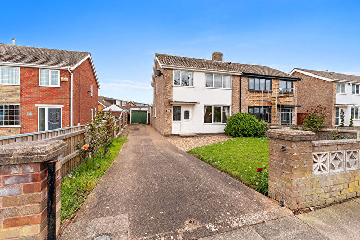 3 Bedroom Semi-Detached House For Sale In Chichester Road, Cleethorpes, DN35