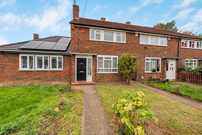 2 Bedroom Terraced House For Sale In Trelawney Avenue, Langley, Slough, SL3