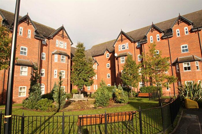 2 Bedroom Flat To Rent In New Copper Moss, Moss Lane, Altrincham, WA15