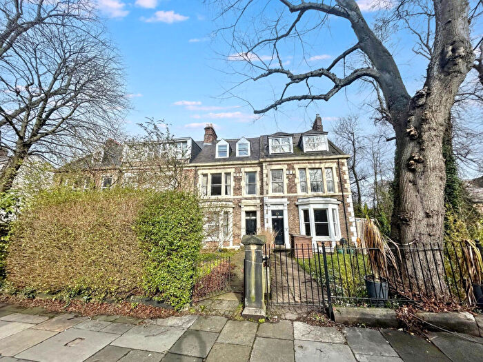 2 Bedroom Maisonette For Sale In Haldane Terrace, Newcastle Upon Tyne, Tyne And Wear, NE2