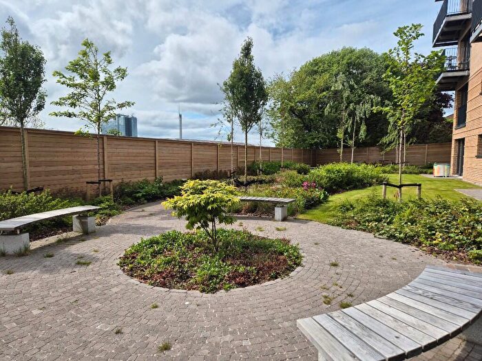 1 Bedroom Apartment To Rent In Minerva Way, Glasgow, G3