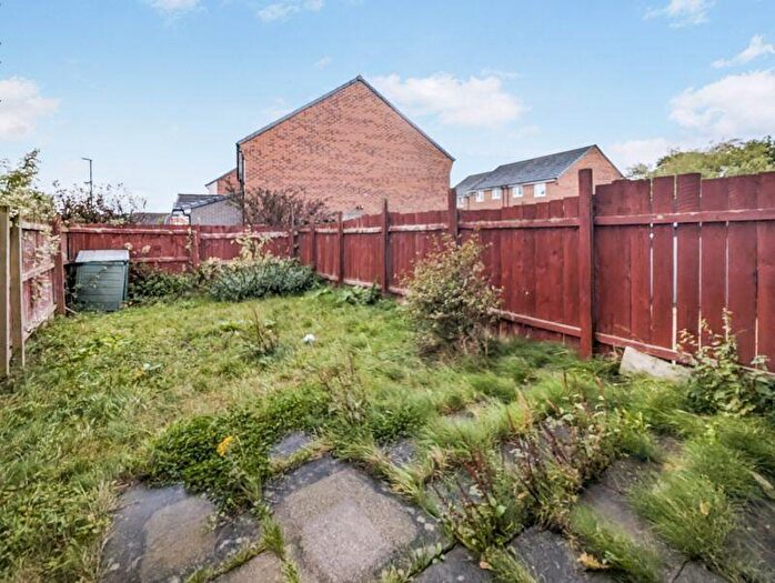 3 Bedroom End Of Terrace House For Sale In Friars Way, Fenham, Newcastle Upon Tyne, NE5
