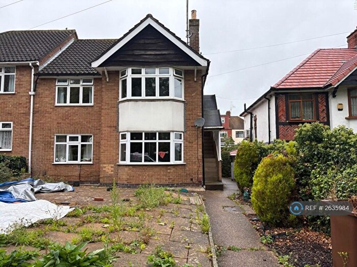 2 Bedroom Maisonette To Rent In London Road, Northampton, NN4