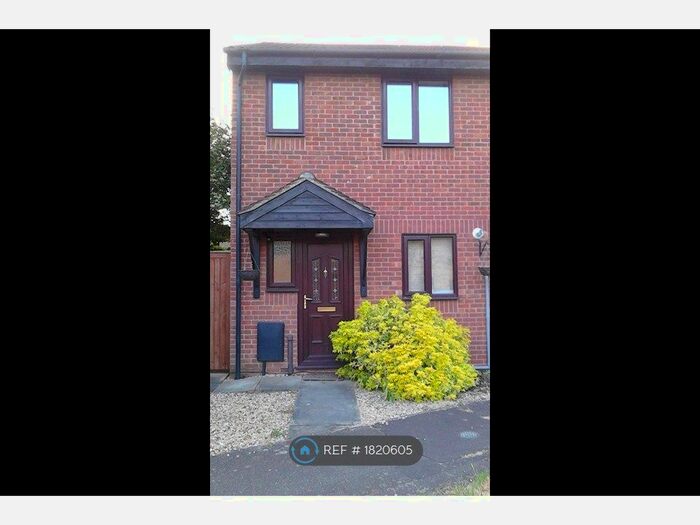 2 Bedroom End Of Terrace House To Rent In Hadrians Court, Peterborough, PE2