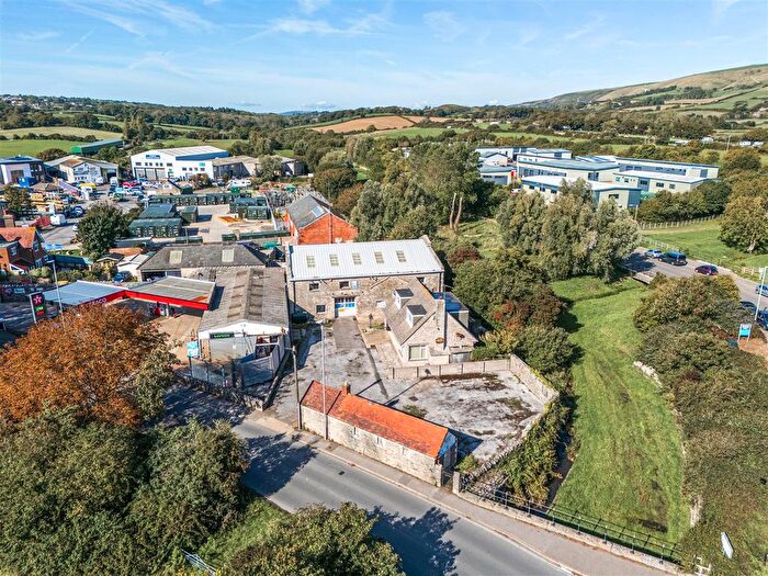 Garage / Parking For Sale In - Victoria Avenue, Swanage, BH19