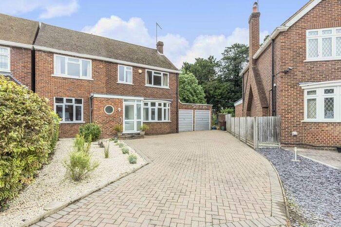 5 Bedroom Detached House To Rent In Elizabeth Way, Feltham, TW13