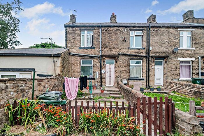 2 Bedroom Terraced House For Sale In Prospect Street, Buttershaw, Bradford, BD6