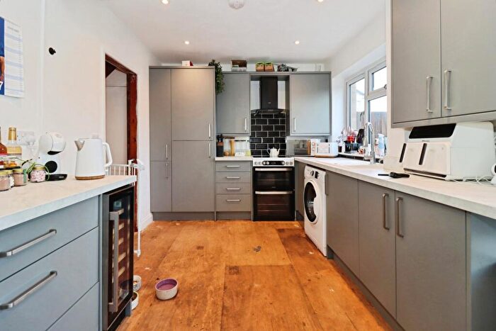 3 Bedroom Terraced House For Sale In Deerhurst, Bristol, Avon, BS37