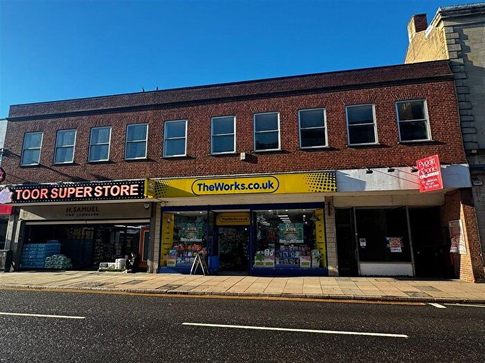 11 Bedroom Block Of Flats For Sale In High Street, Grantham, NG31