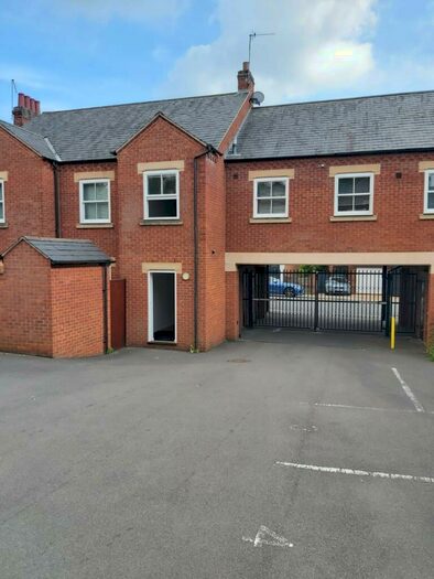 2 Bedroom Apartment To Rent In Stanhope Road, Northampton, NN2