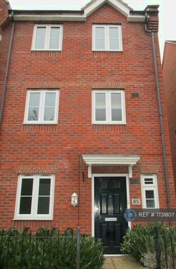 4 Bedroom Semi-Detached House To Rent In Dalehouse Lane, Kenilworth, CV8