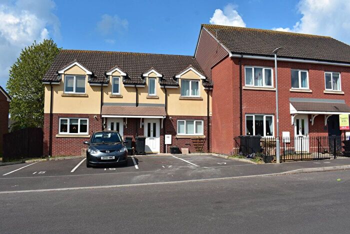 2 Bedroom Terraced House To Rent In Lowther Road, Yeovil, BA21
