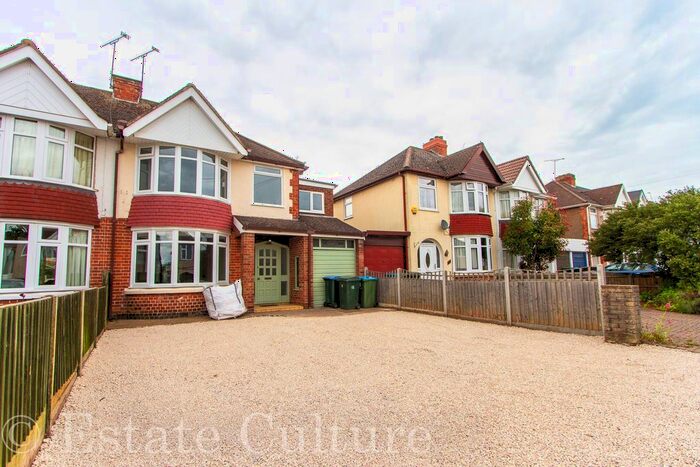 4 Bedroom Semi-Detached House To Rent In The Earls Croft, Coventry, CV3