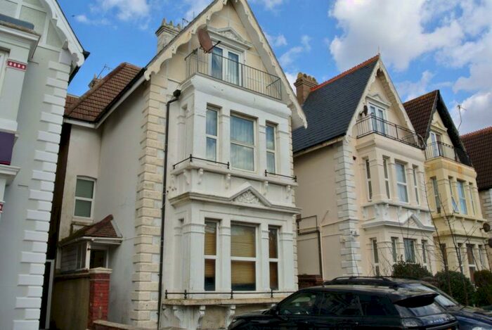 2 Bedroom Flat To Rent In New Church Road, Hove, ., BN3