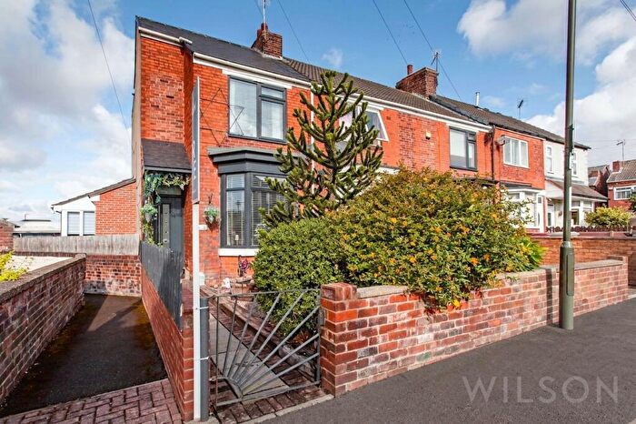 2 Bedroom End Of Terrace House For Sale In Sutton Hall Road, Bolsover, S44