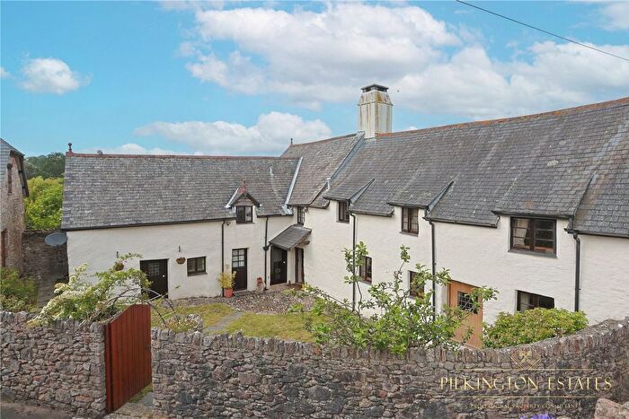 6 Bedroom Detached House For Sale In North Street, Ipplepen, Newton Abbot, Devon, TQ12