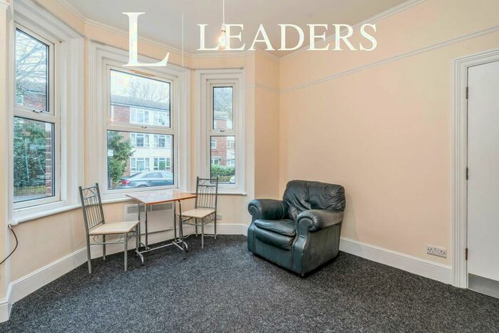 1 Bedroom Apartment To Rent In Silverdale Road, Southampton, So, SO15