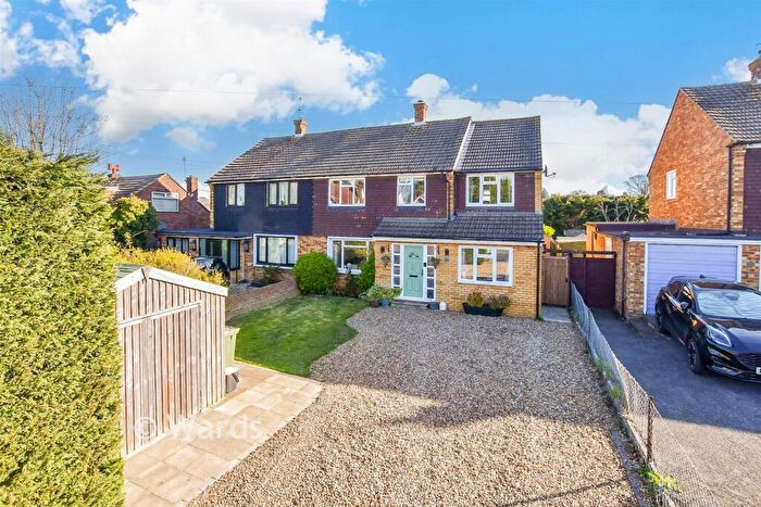 4 Bedroom Semi Detached House For Sale In Boughton Lane, Loose, Maidstone, Kent, ME15